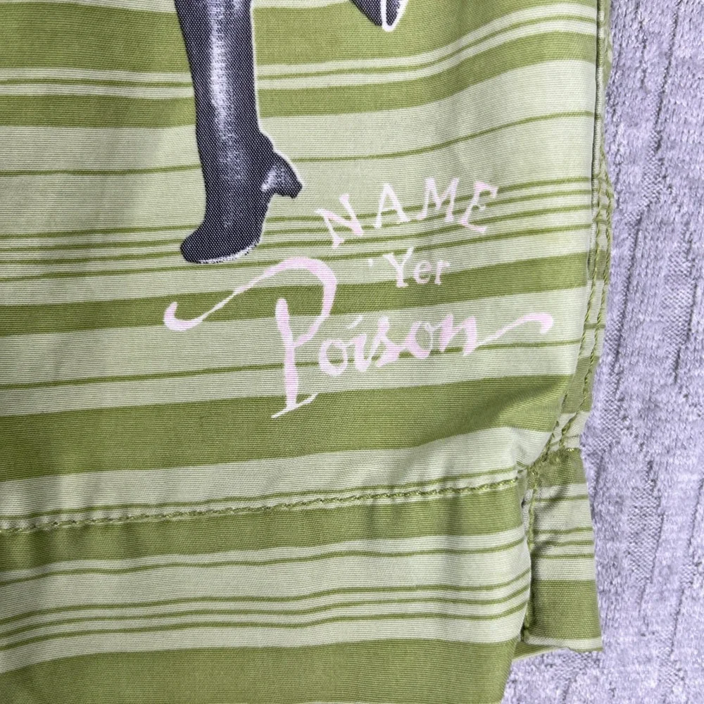Vintage Tommy Bahama Pin Up girl pirate Board Shorts Men XL (35) swim‎ trunks